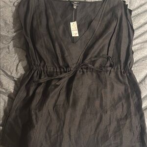 Talbots size 12P.                                   Black V-Neck Sleeveless Top